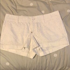 Cute white shorts
